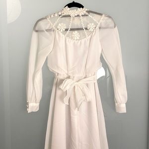 Vintage 60’s Embroidered Wedding Dress